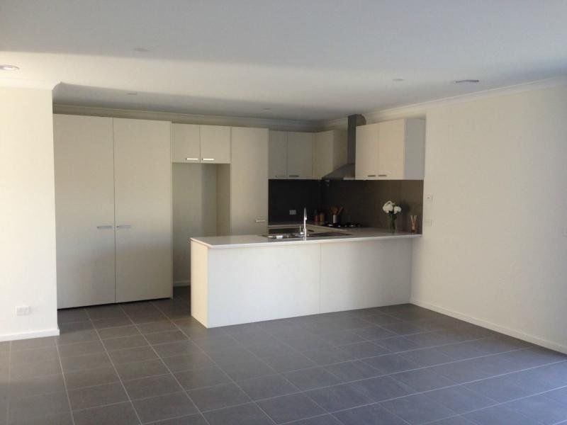 3/17 Riverside Avenue, Avondale Heights VIC 3034