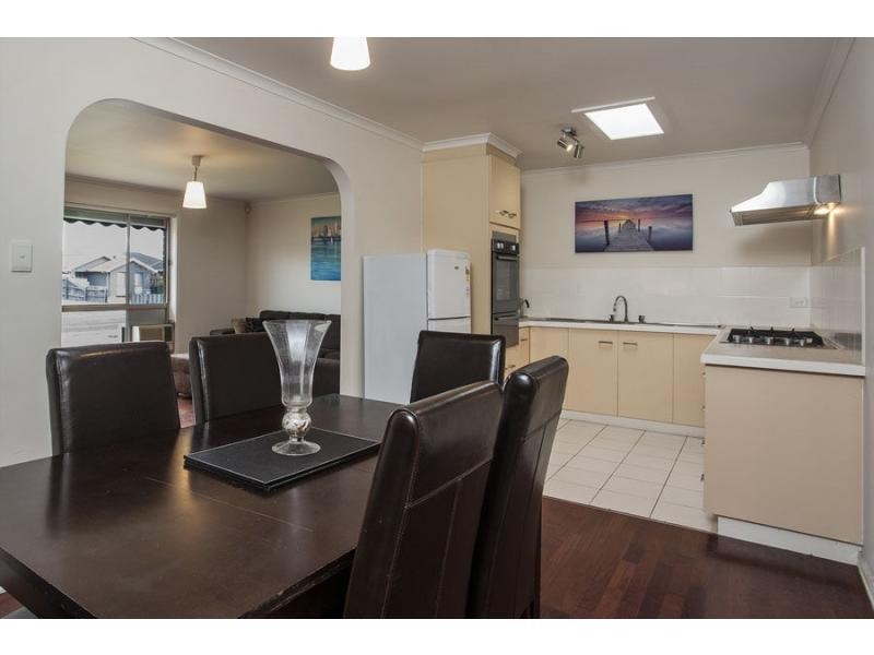 1/158 Copernicus Way, Keilor Downs VIC 3038