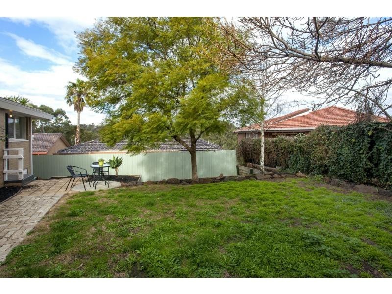 1 Christina Court, Avondale Heights VIC 3034