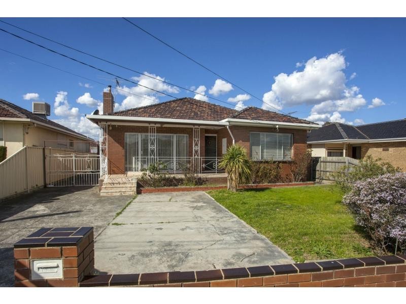 302 Milleara Road, Avondale Heights VIC 3034