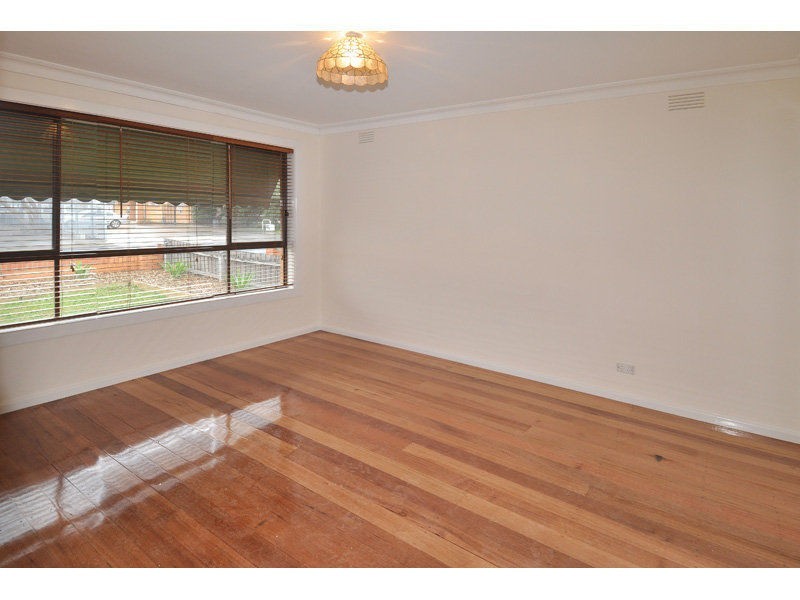 69 Moore Road, Airport West VIC 3042