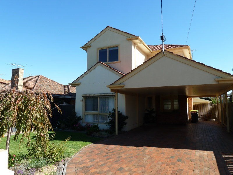 42 Fawkner Street, Aberfeldie VIC 3040