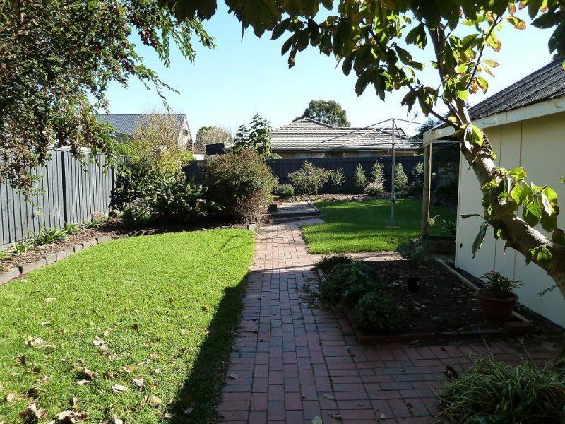 42 Fawkner Street, Aberfeldie VIC 3040