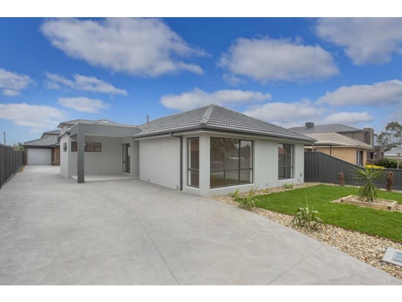 1/43 Robson Avenue, Avondale Heights VIC 3034