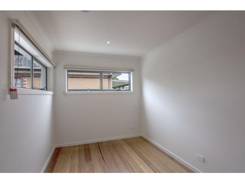 1/43 Robson Avenue, Avondale Heights VIC 3034