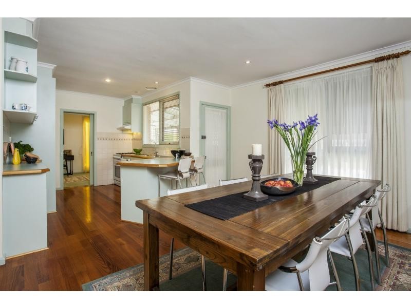 86 Noga Avenue, Keilor East VIC 3033