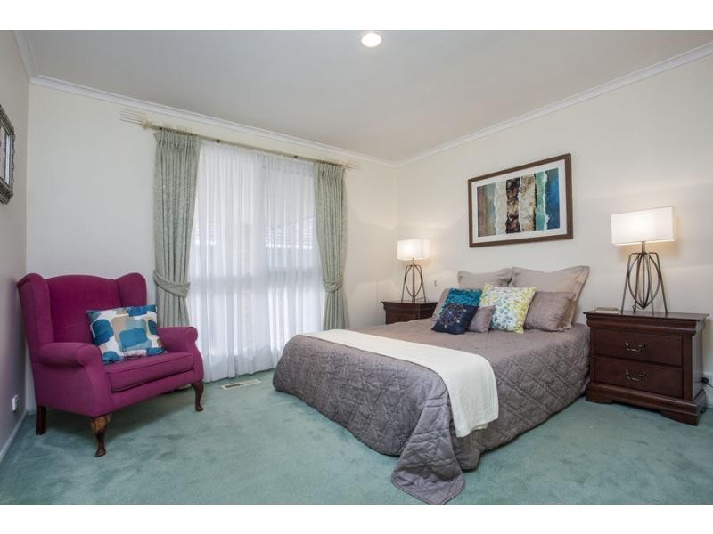 86 Noga Avenue, Keilor East VIC 3033