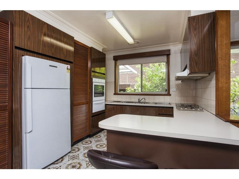 21 Orleans Road, Avondale Heights VIC 3034