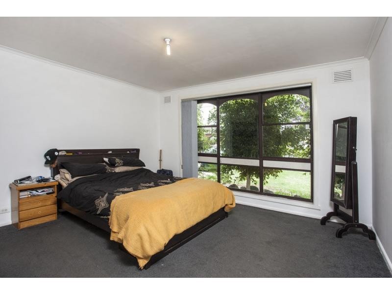 22 Arcade Way, Avondale Heights VIC 3034