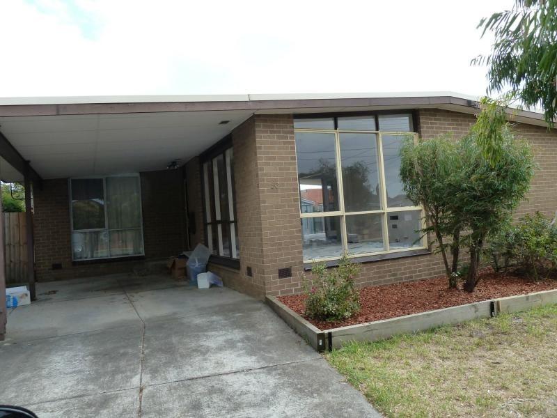 50 St Raphael Street, Avondale Heights VIC 3034