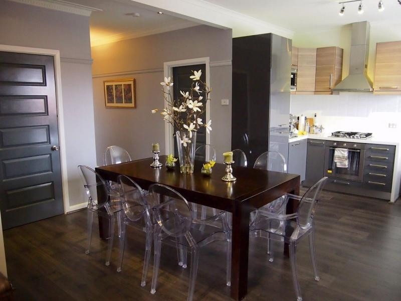 44 Military Road, Avondale Heights VIC 3034