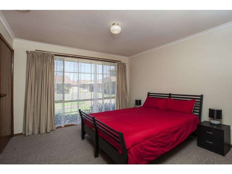 9/2 North Road, Avondale Heights VIC 3034