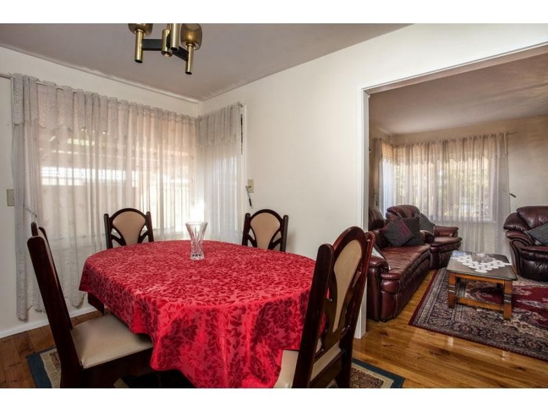 103 Sterling Drive, Keilor East VIC 3033