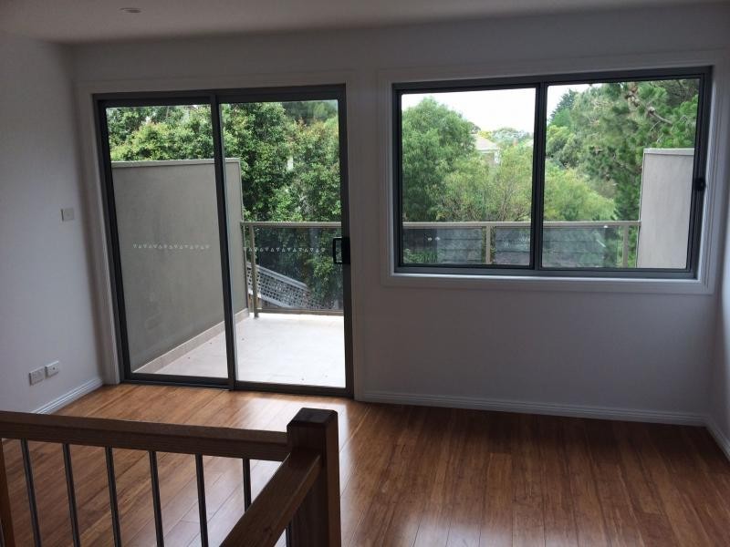2/7 Main Street, Pascoe Vale VIC 3044