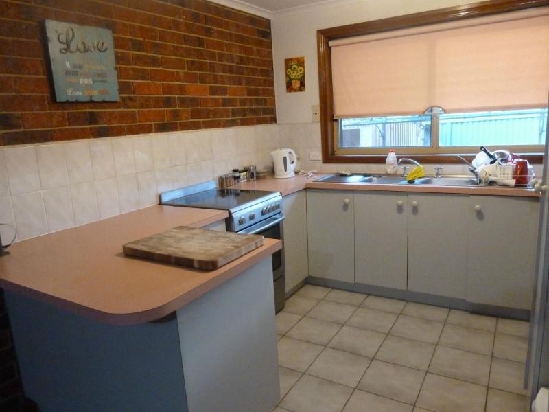 6/18-22 San Remo Drive, Avondale Heights VIC 3034