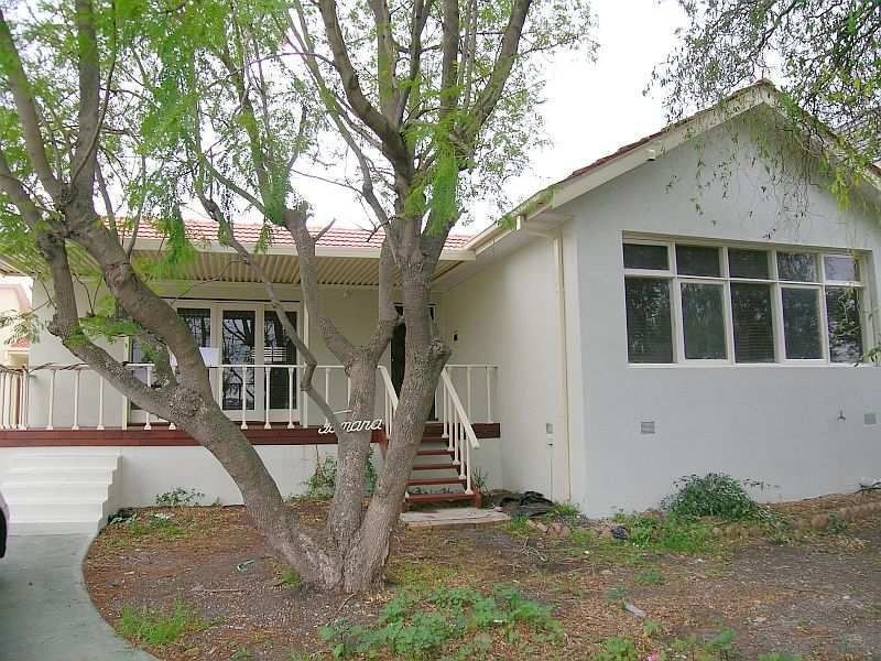 36 Thompson Street, Avondale Heights VIC 3034