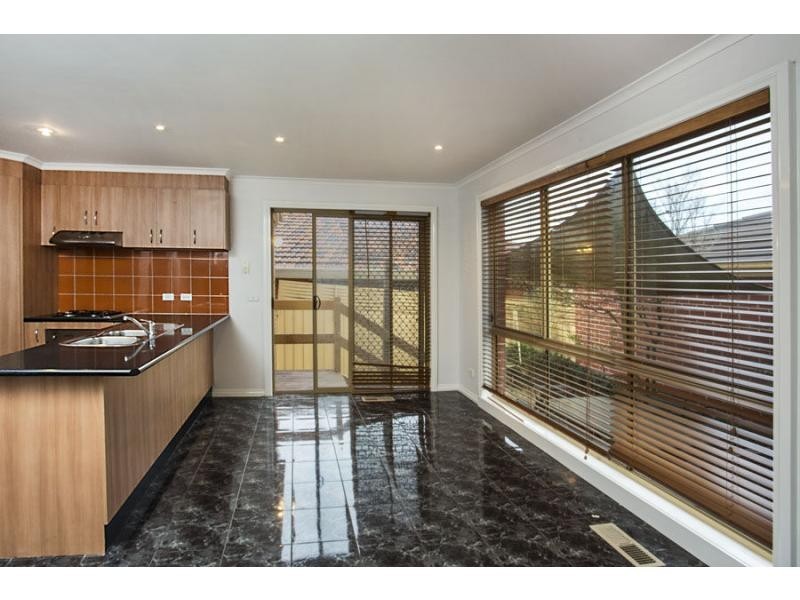 13 Duke Street, Avondale Heights VIC 3034