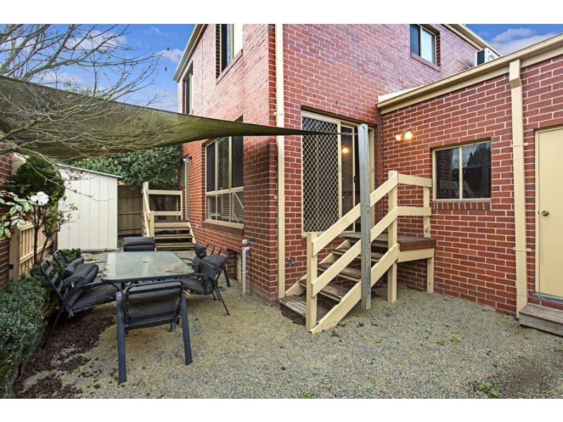 13 Duke Street, Avondale Heights VIC 3034