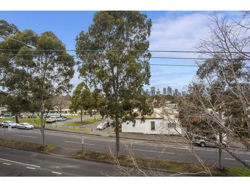 13 Chapman Street, North Melbourne VIC 3051