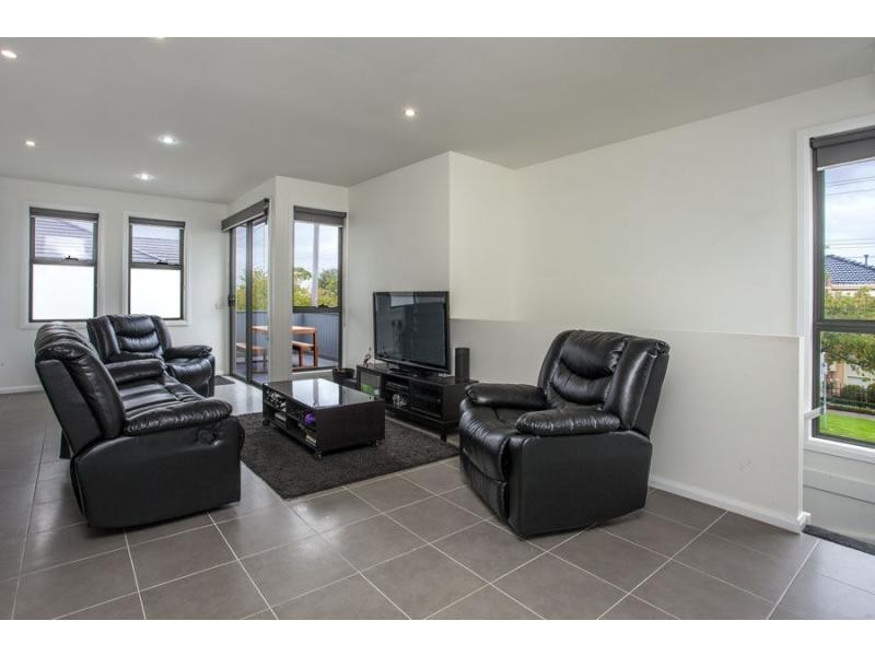 1/14 Devon Road, Pascoe Vale VIC 3044