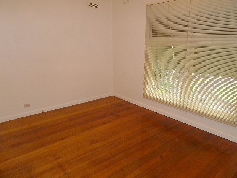 9 Hanley Street, Avondale Heights VIC 3034