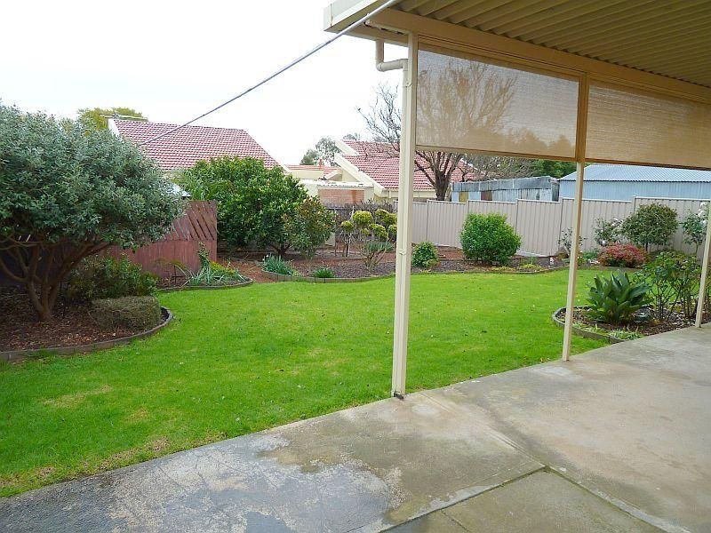 9 Hanley Street, Avondale Heights VIC 3034