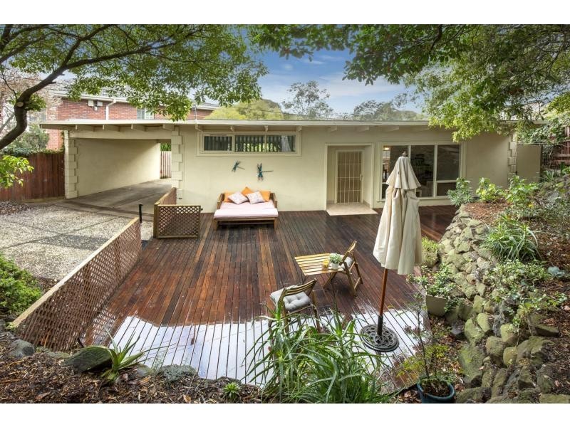 29 Barbara Crescent, Avondale Heights VIC 3034