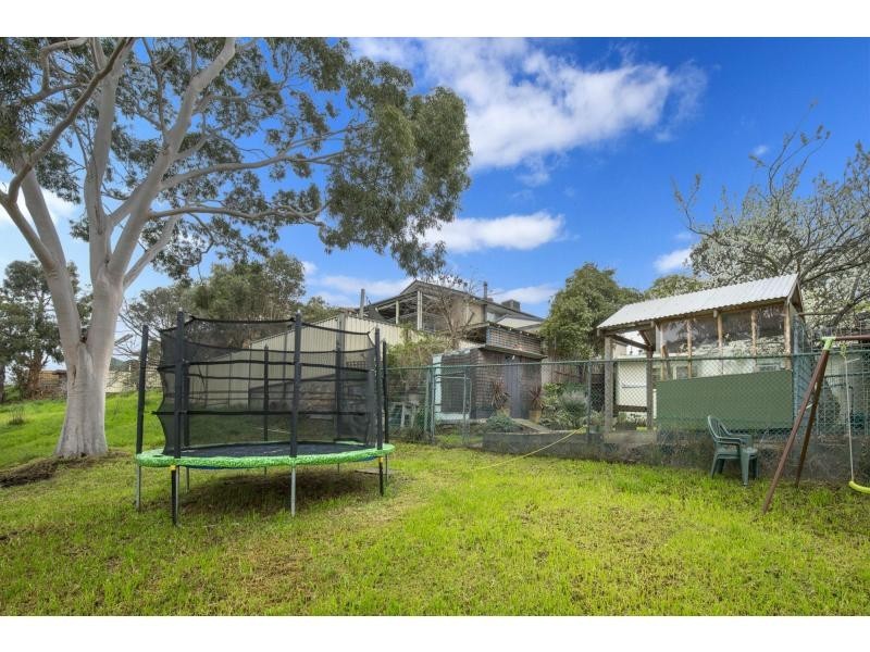 29 Barbara Crescent, Avondale Heights VIC 3034