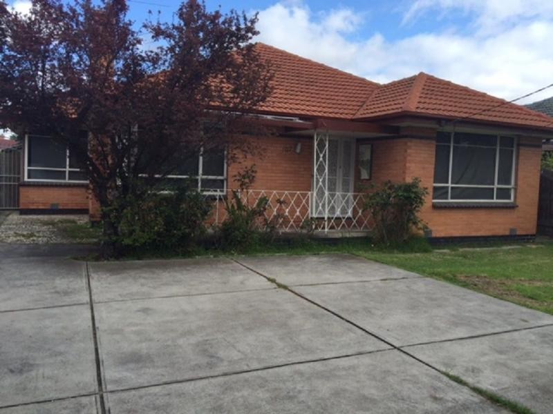 107 Military Road, Avondale Heights VIC 3034