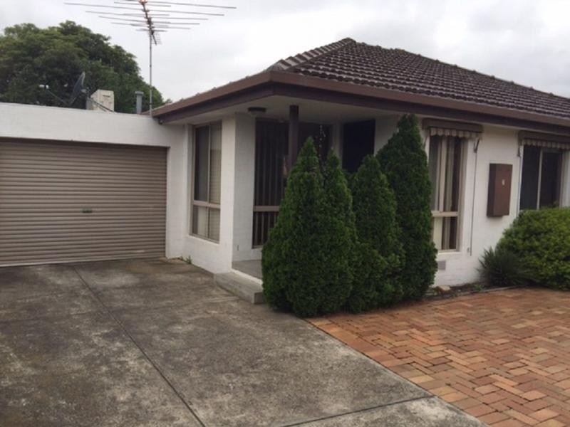 2/44 Quinn Grove, Keilor East VIC 3033