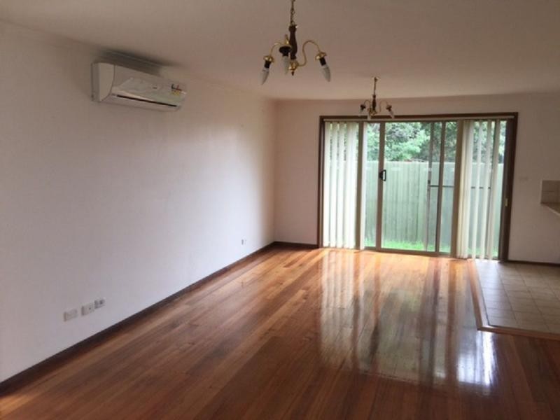 2/44 Quinn Grove, Keilor East VIC 3033