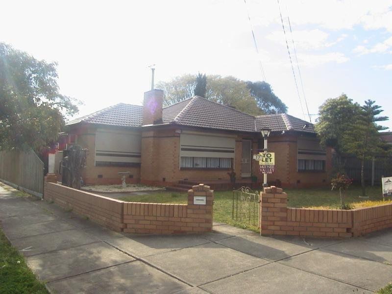 17 Brown Street, Avondale Heights VIC 3034