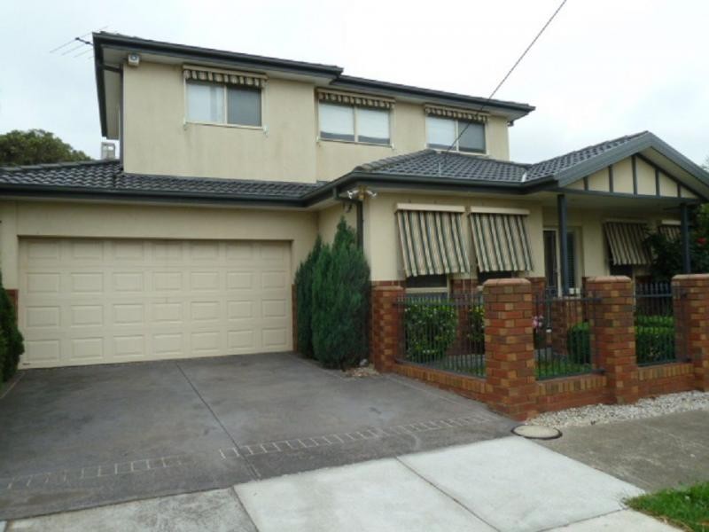 68 Deutscher Street, Avondale Heights VIC 3034