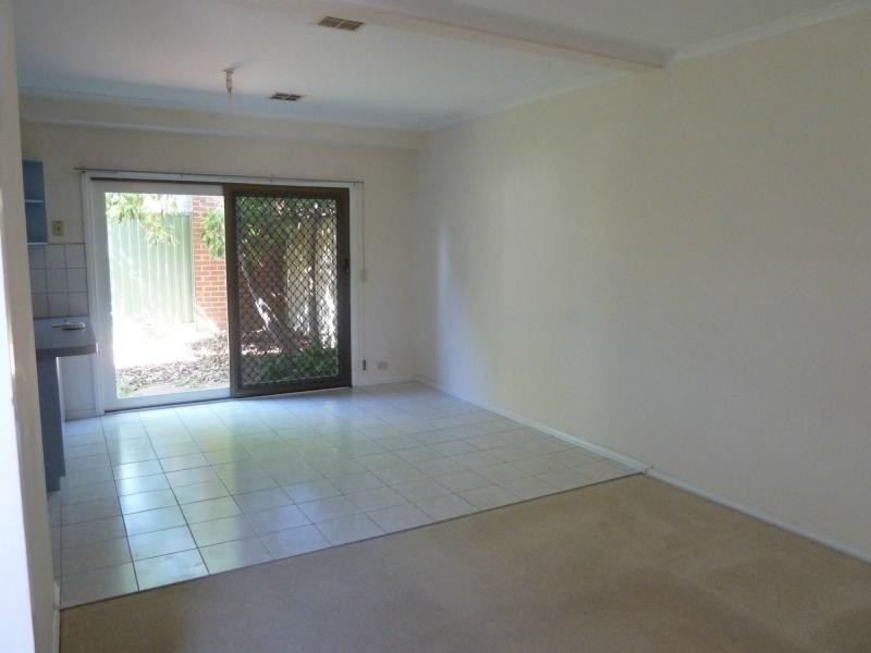 10/575 Buckley Street, Avondale Heights VIC 3034