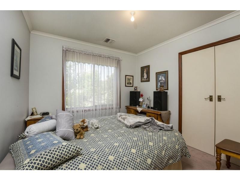 7 Cherub Court, Taylors Lakes VIC 3038