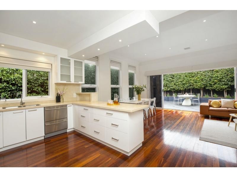 7 Edmonds Court, Avondale Heights VIC 3034