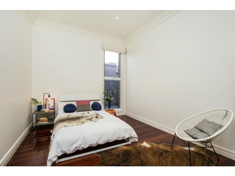 7 Edmonds Court, Avondale Heights VIC 3034