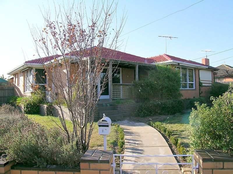 62 Rogerson Street, Avondale Heights VIC 3034