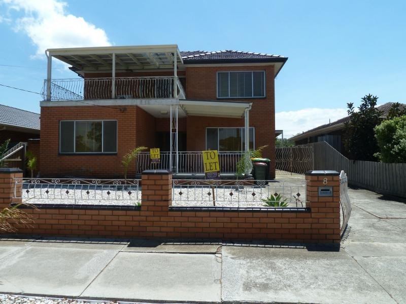8 Westminster Street, Avondale Heights VIC 3034