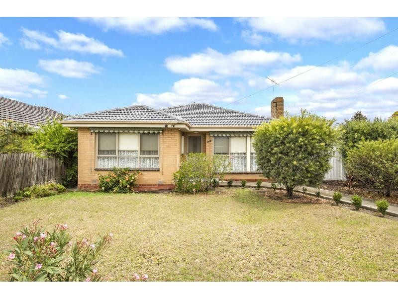 99 Military Road, Avondale Heights VIC 3034