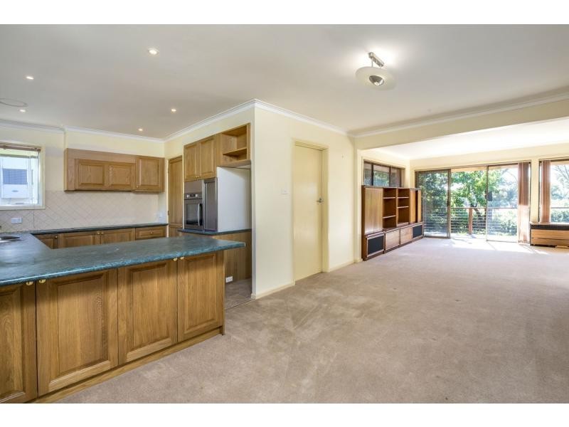 14 Glenside Street, Avondale Heights VIC 3034