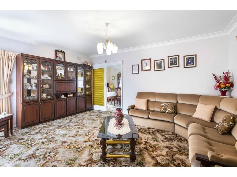 13 Monmouth Street, Avondale Heights VIC 3034