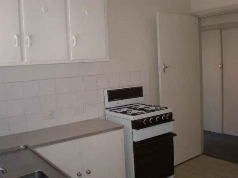 1/1 Wood Street, Avondale Heights VIC 3034