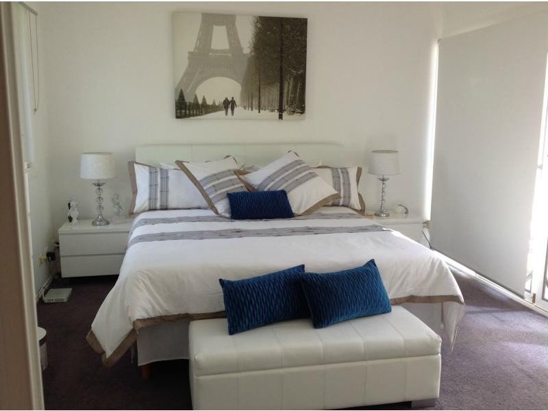 25 Waterford Avenue, Maribyrnong VIC 3032