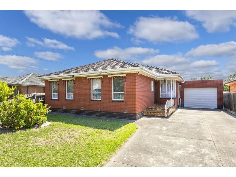 16 Vista Drive, Keilor East VIC 3033