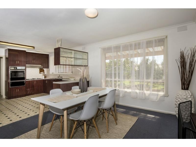 16 Vista Drive, Keilor East VIC 3033