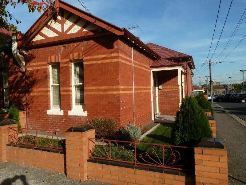 17 Unley Grove, Ascot Vale VIC 3032