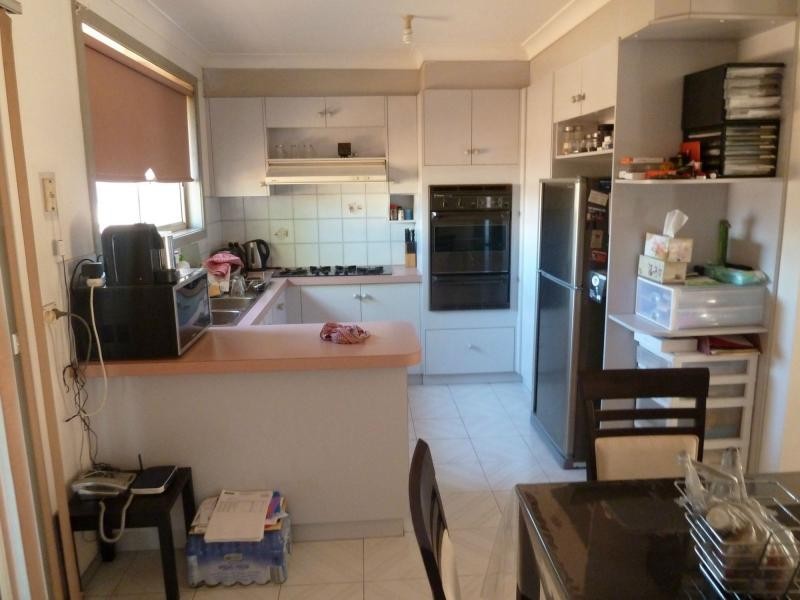 2/21 Neville Street, Keilor East VIC 3033