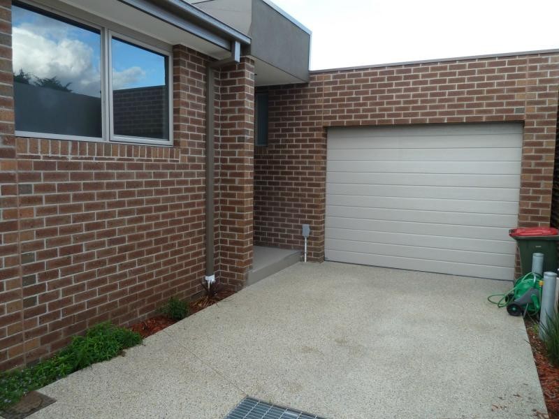 3/20 Neville Street, Keilor East VIC 3033