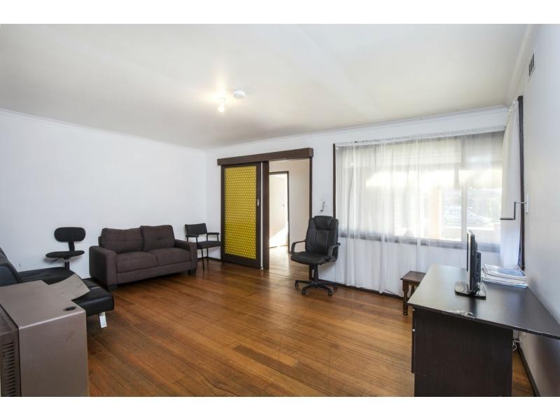 181-183 Main Road East, St Albans VIC 3021